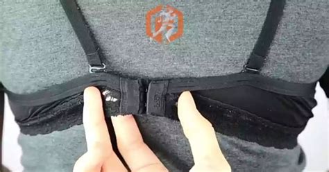 how to open bra